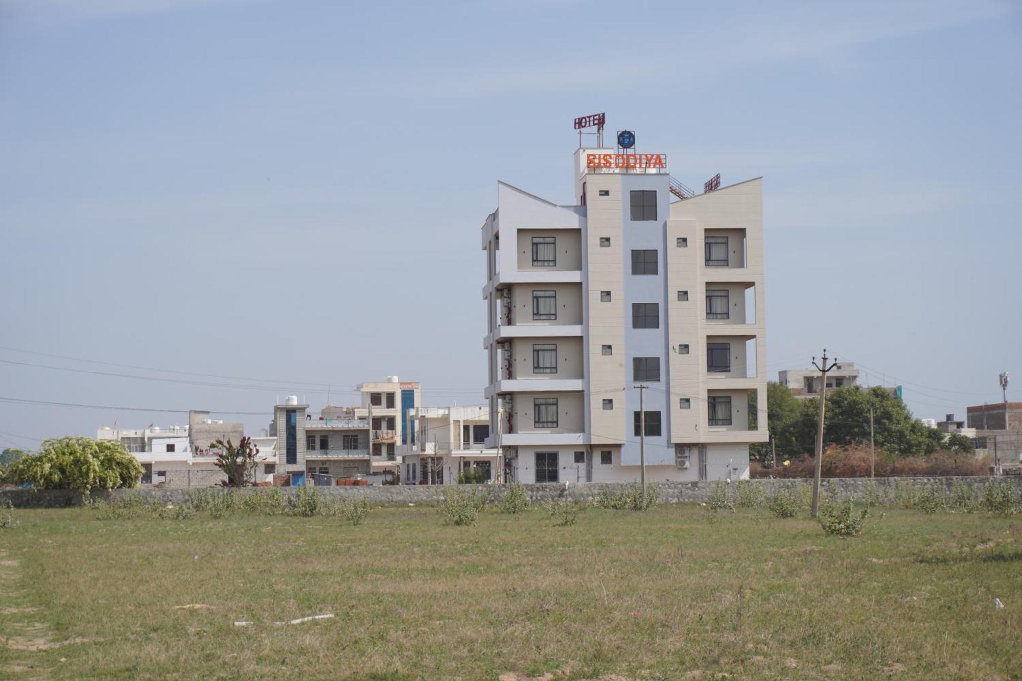 Khātu Hotel Sisodiya Palace מראה חיצוני תמונה