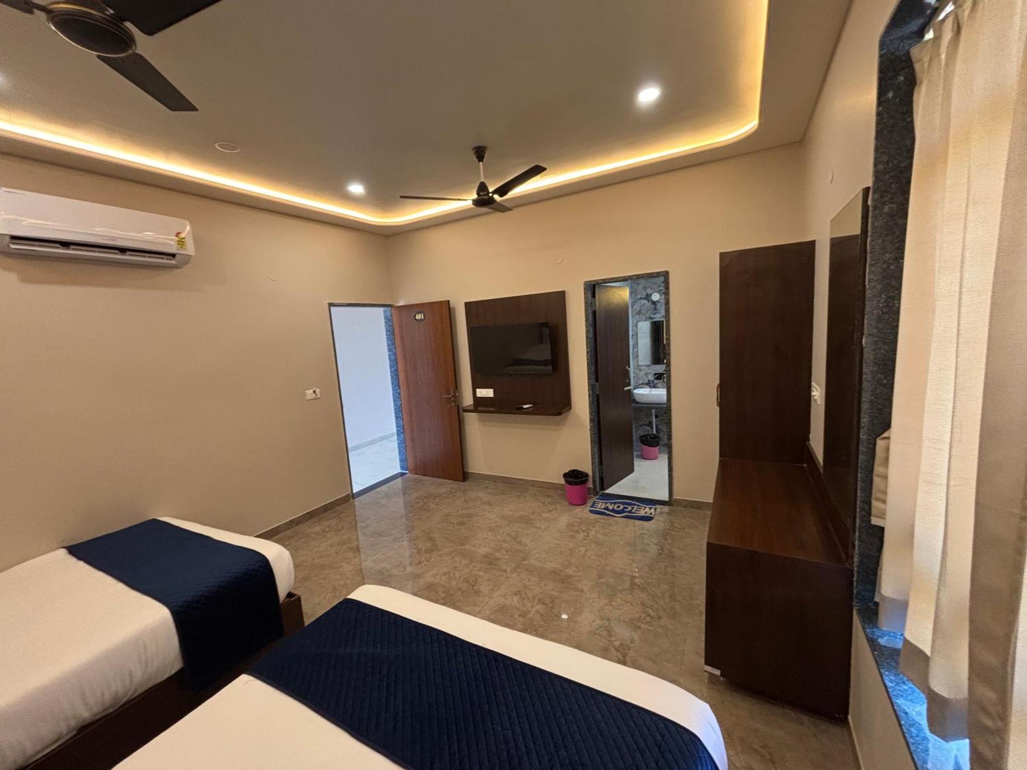 Khātu Hotel Sisodiya Palace מראה חיצוני תמונה